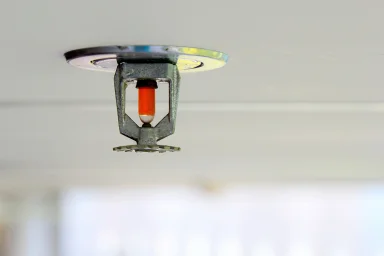 Sprinklersystem i byggnad