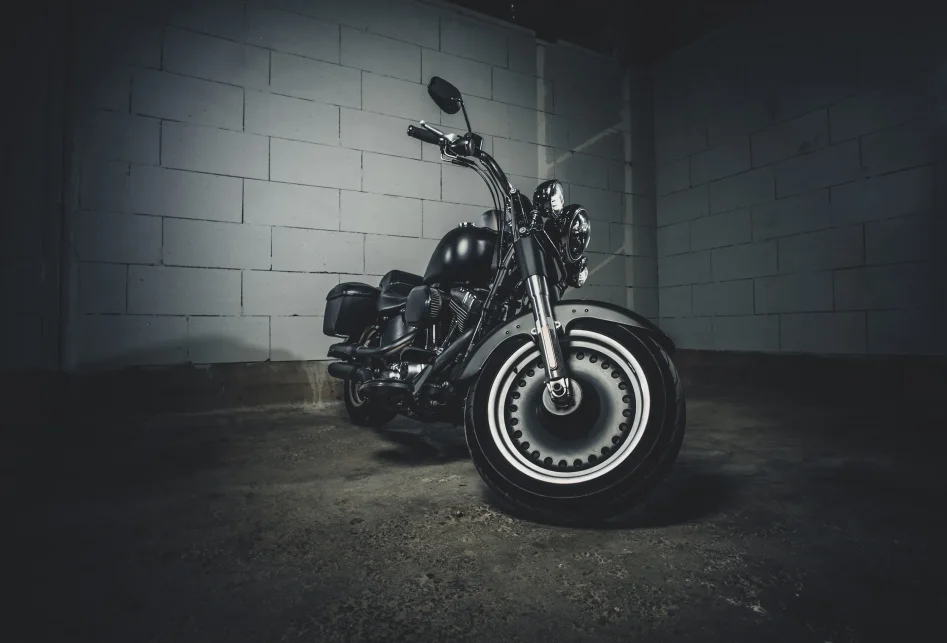 Svart Chopper MC